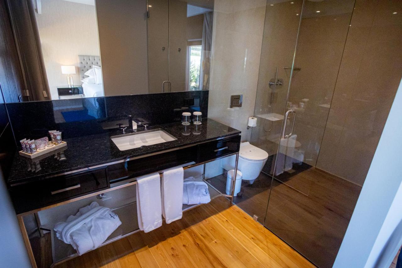 Solar Do Requeijo By Luna Hotels & Resorts Arcos de Valdevez Exterior foto Bathroom